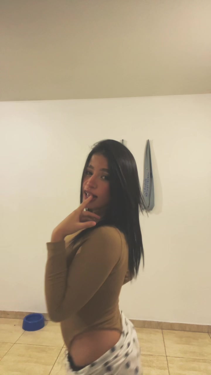 @Roxii1603