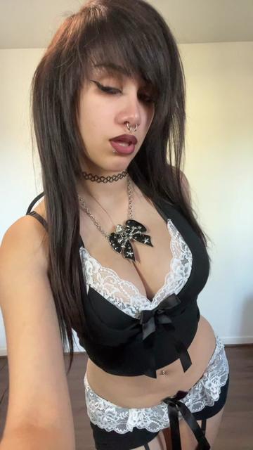 @zom🐝