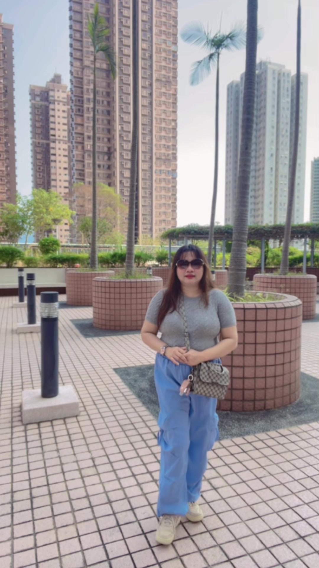 @SweetyJoyz  1221