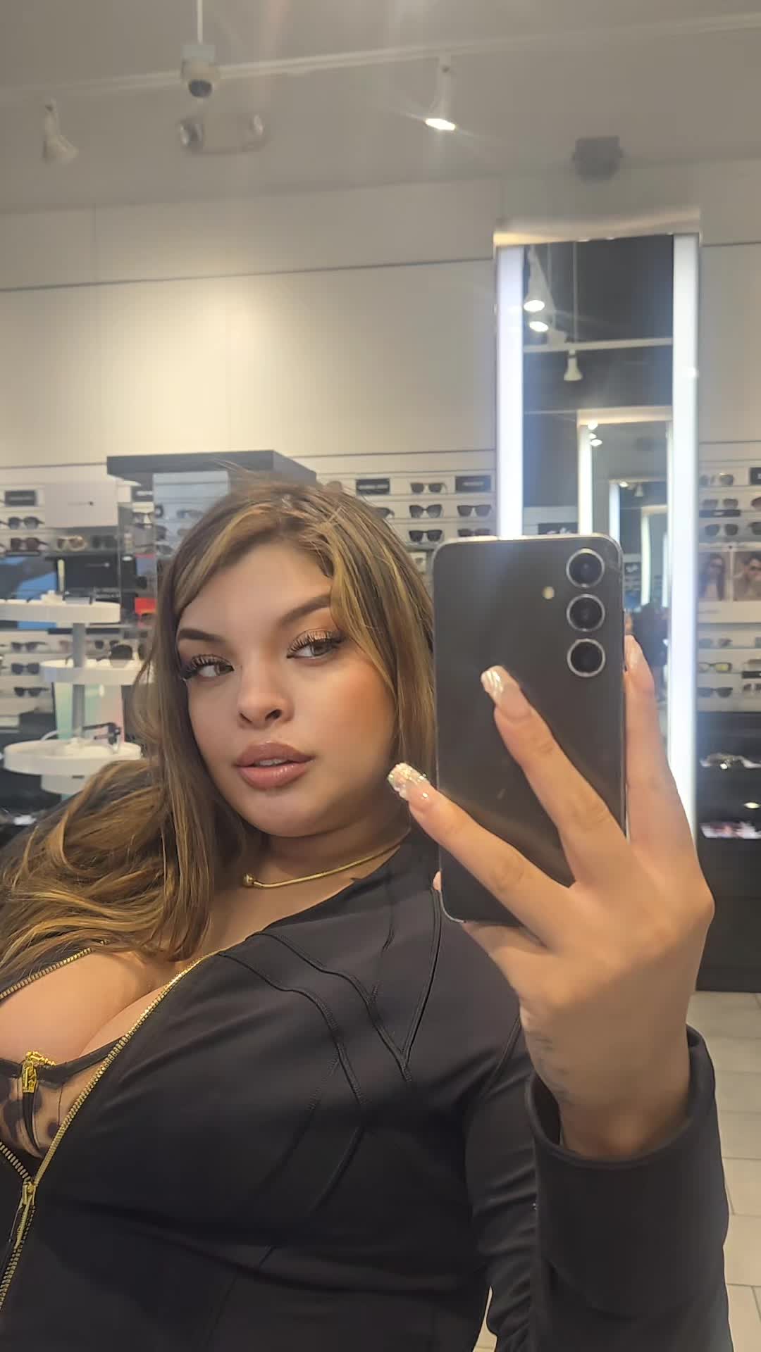 @Peruvianprincess_