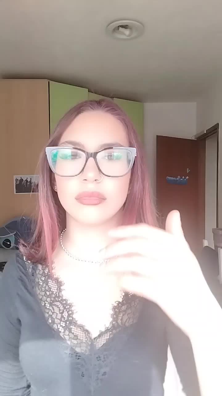 @👸🏻