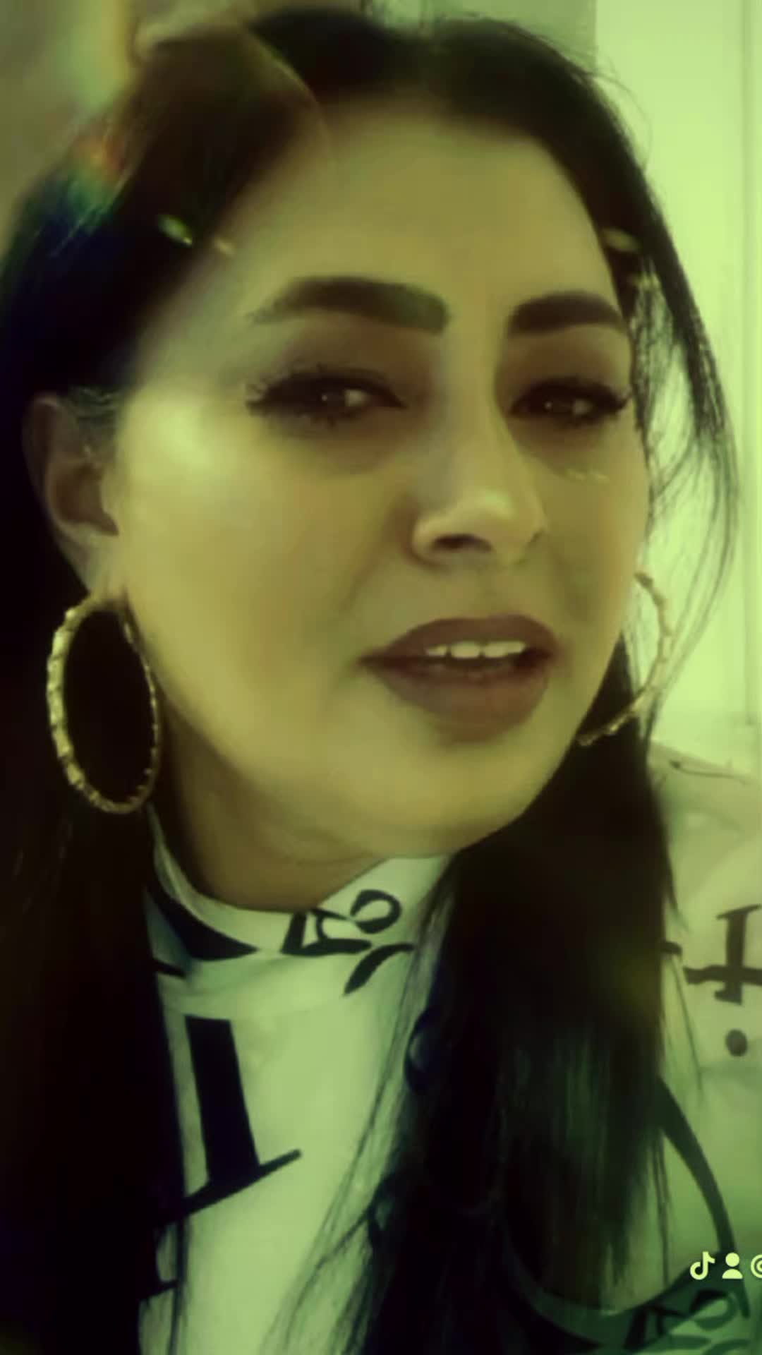 @Ana_Ionela64