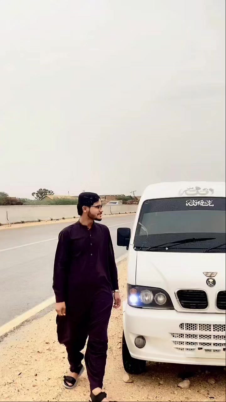 @Tayyab lakho 🙃
