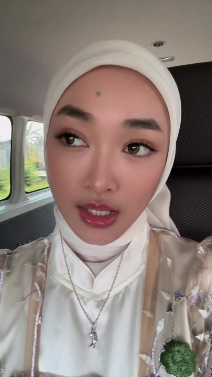 @𝒑𝒖𝒕𝒓𝒊
