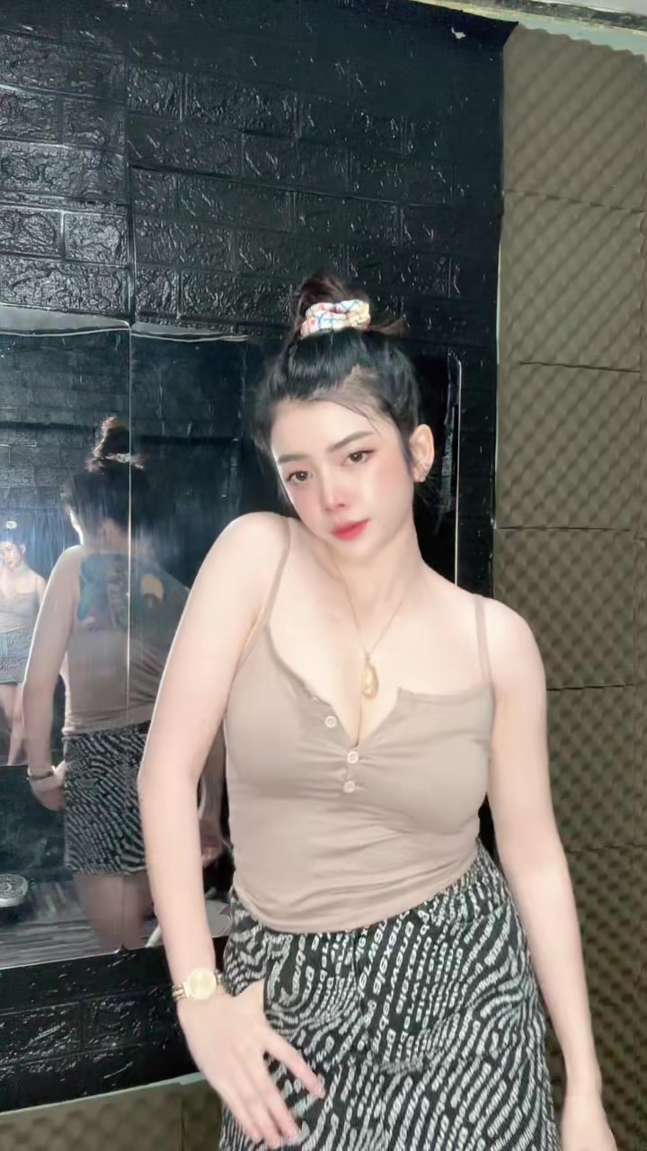 @น้ำมลพาเพลิน (ช่องจริง)