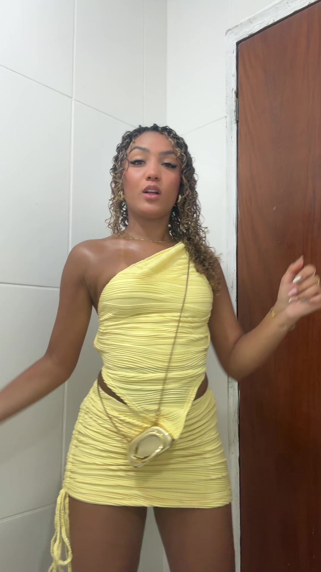 @AMANDAVIRGILIO