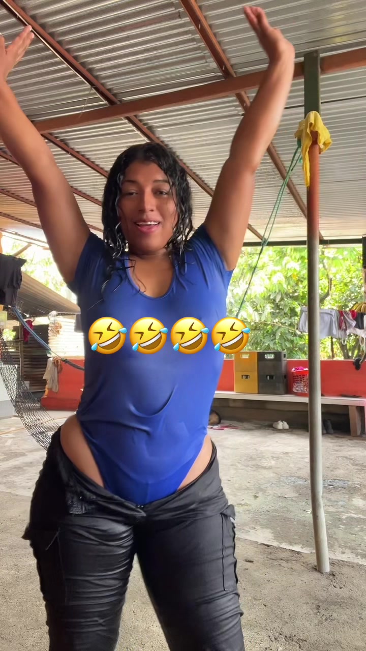 @Nallely