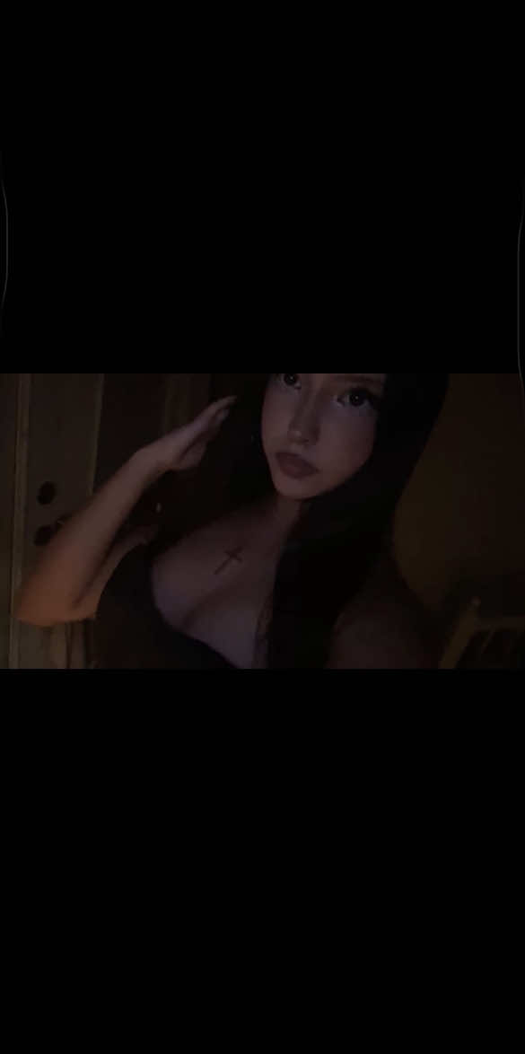 @𝑭