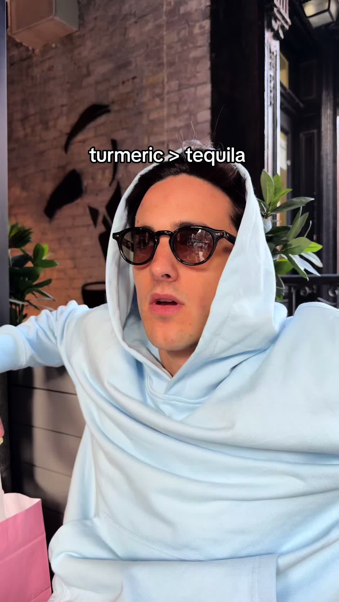 @Louis