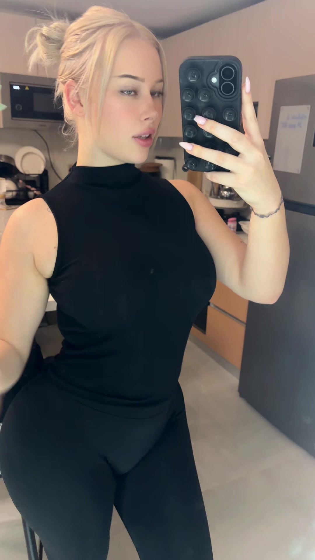 @tacassoubq