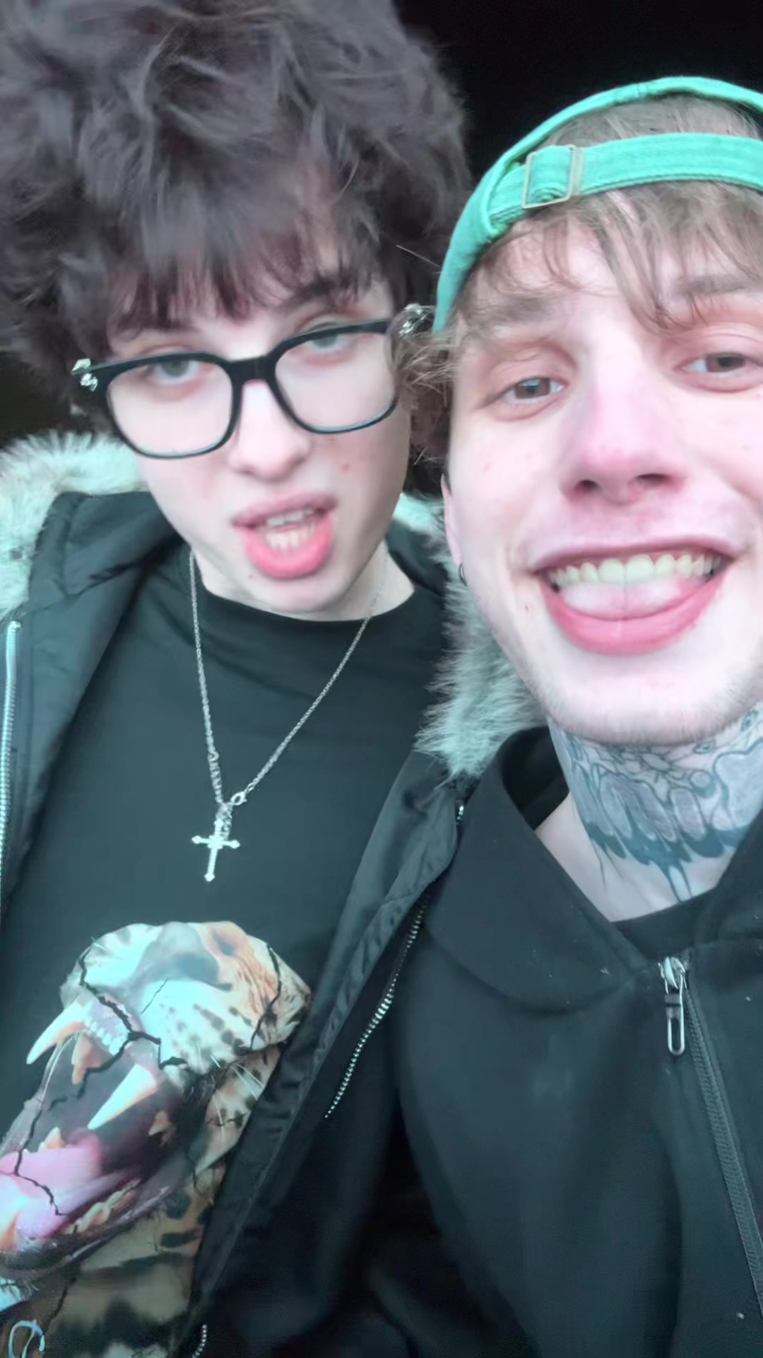 @Еврик