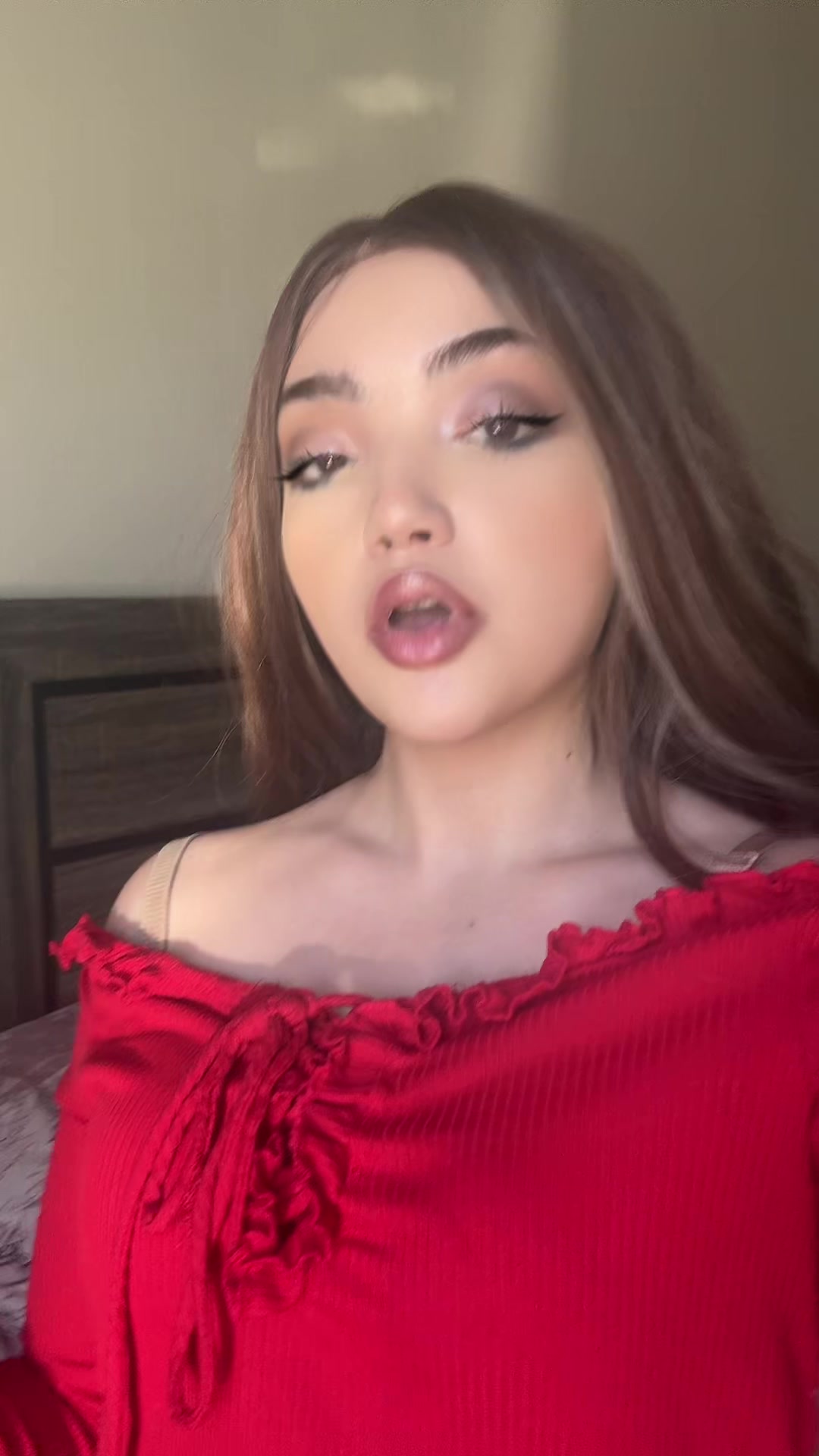 @itstessianna