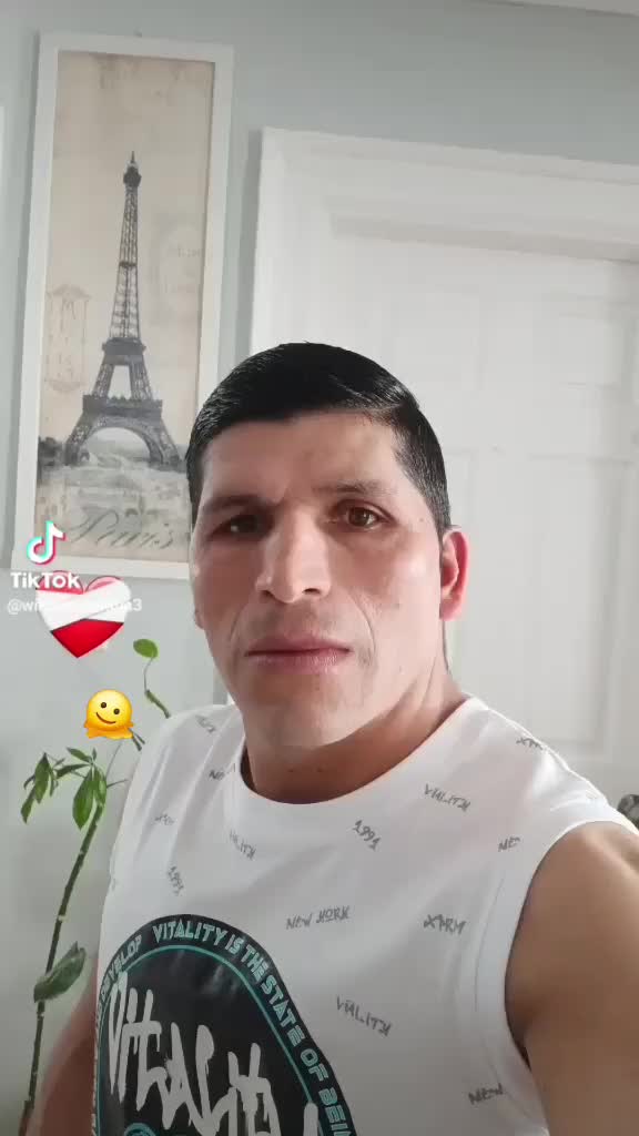 @tobias lucintu&ntilde;a