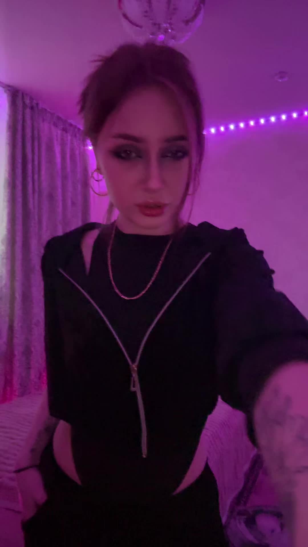 @АнгелЛина ЛУКОВКА