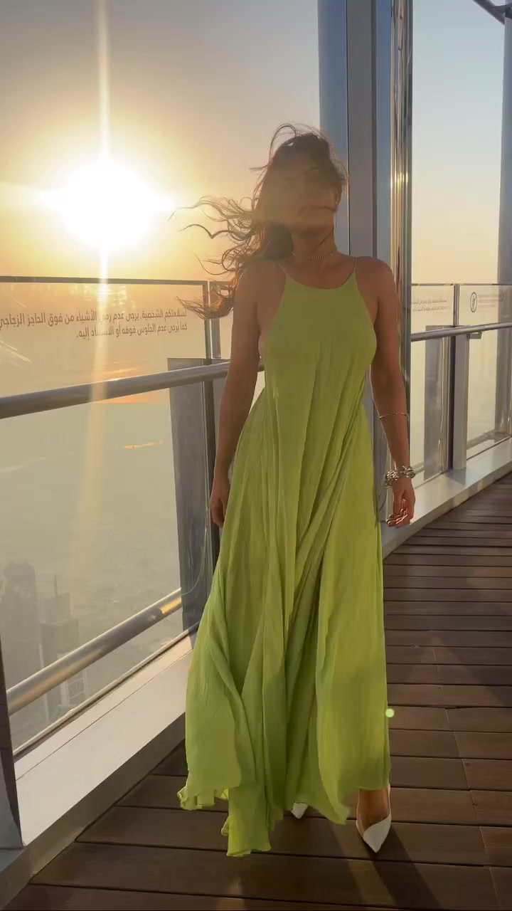@nia Sharma