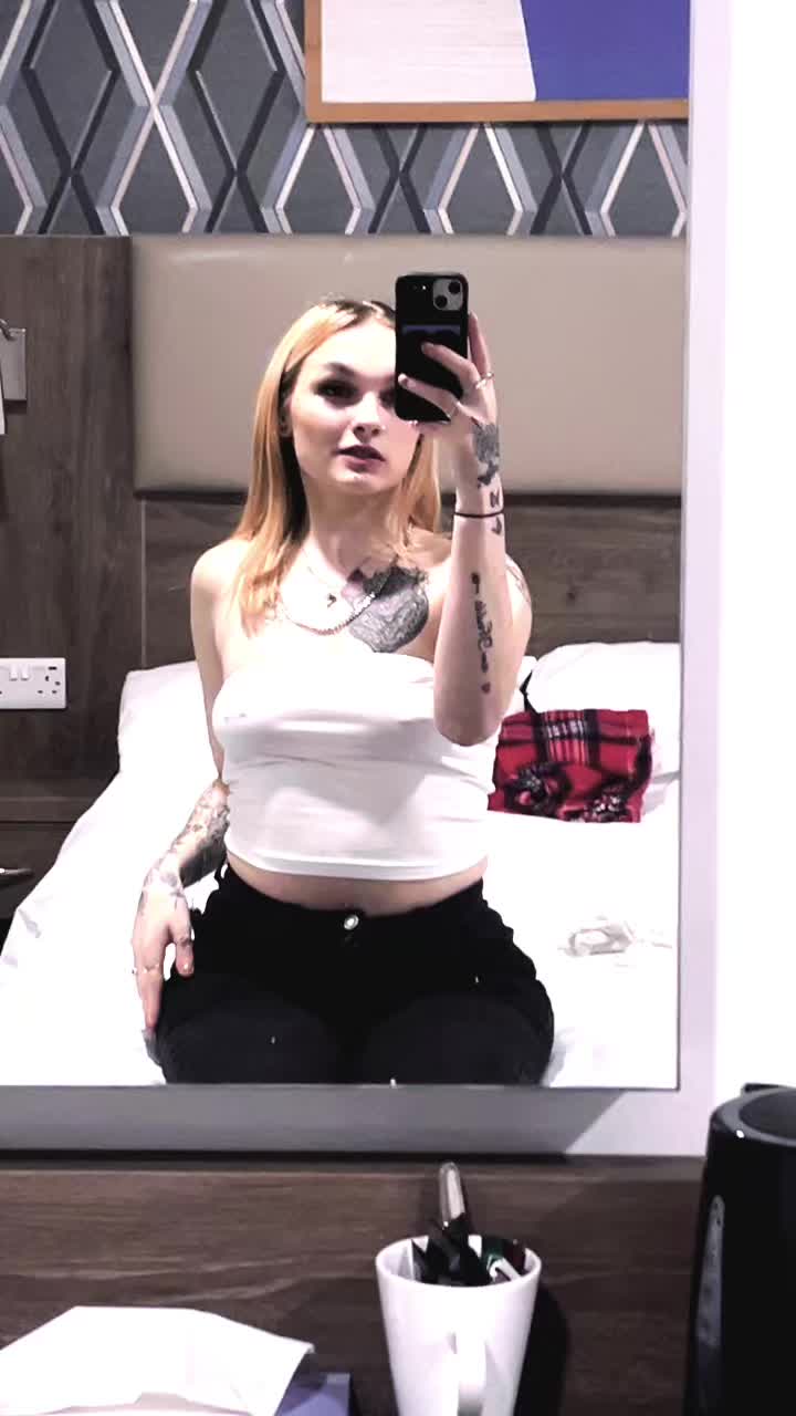 @elle.21.xox