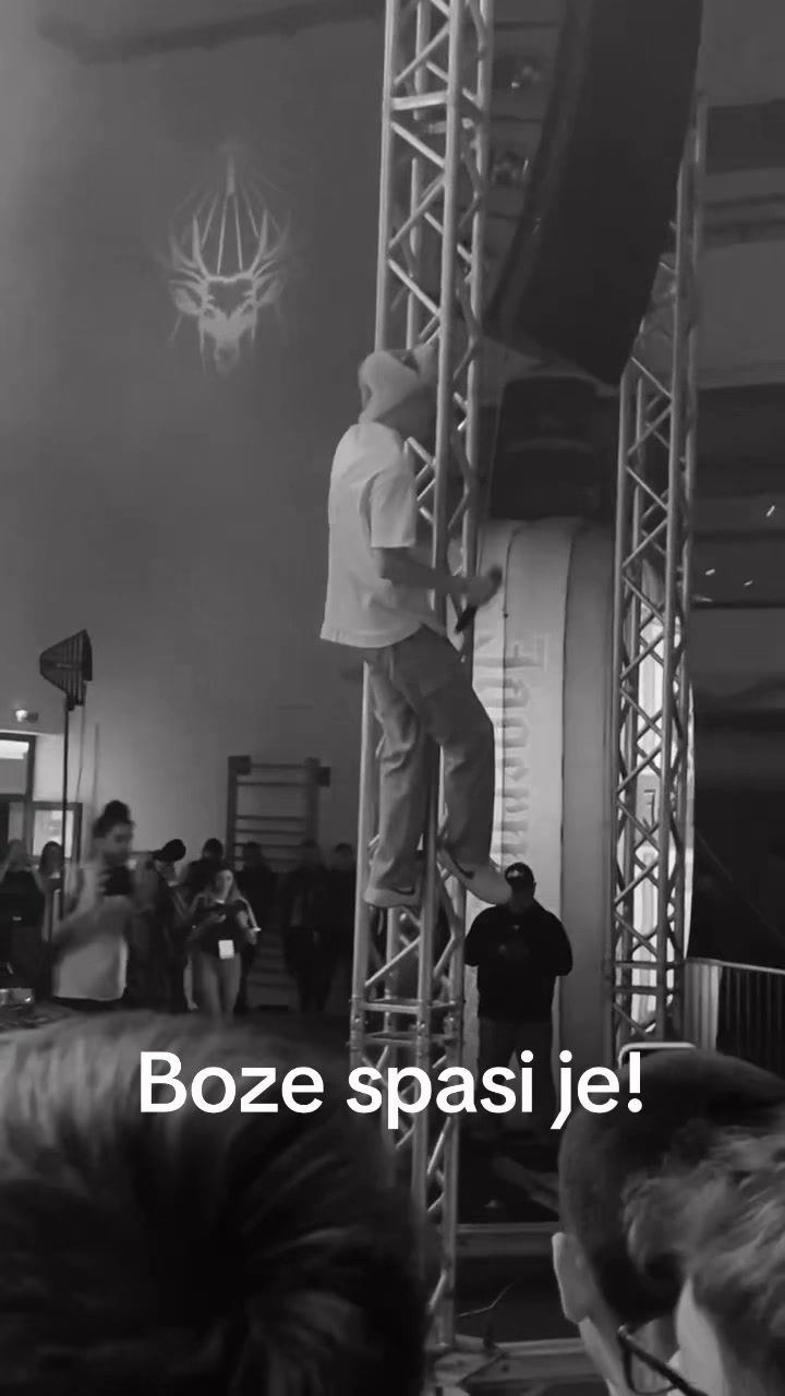 @Galović