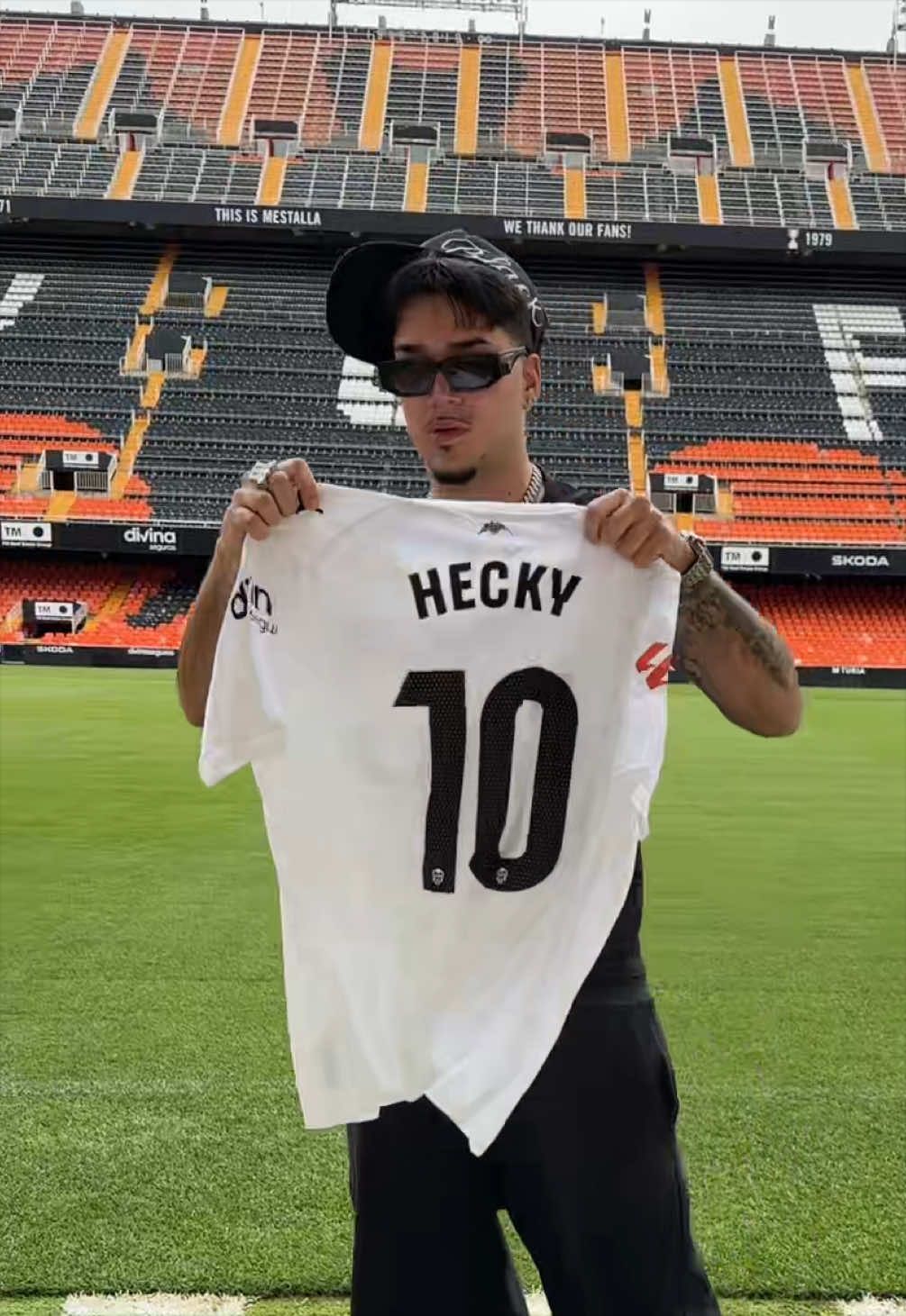 @Hecky
