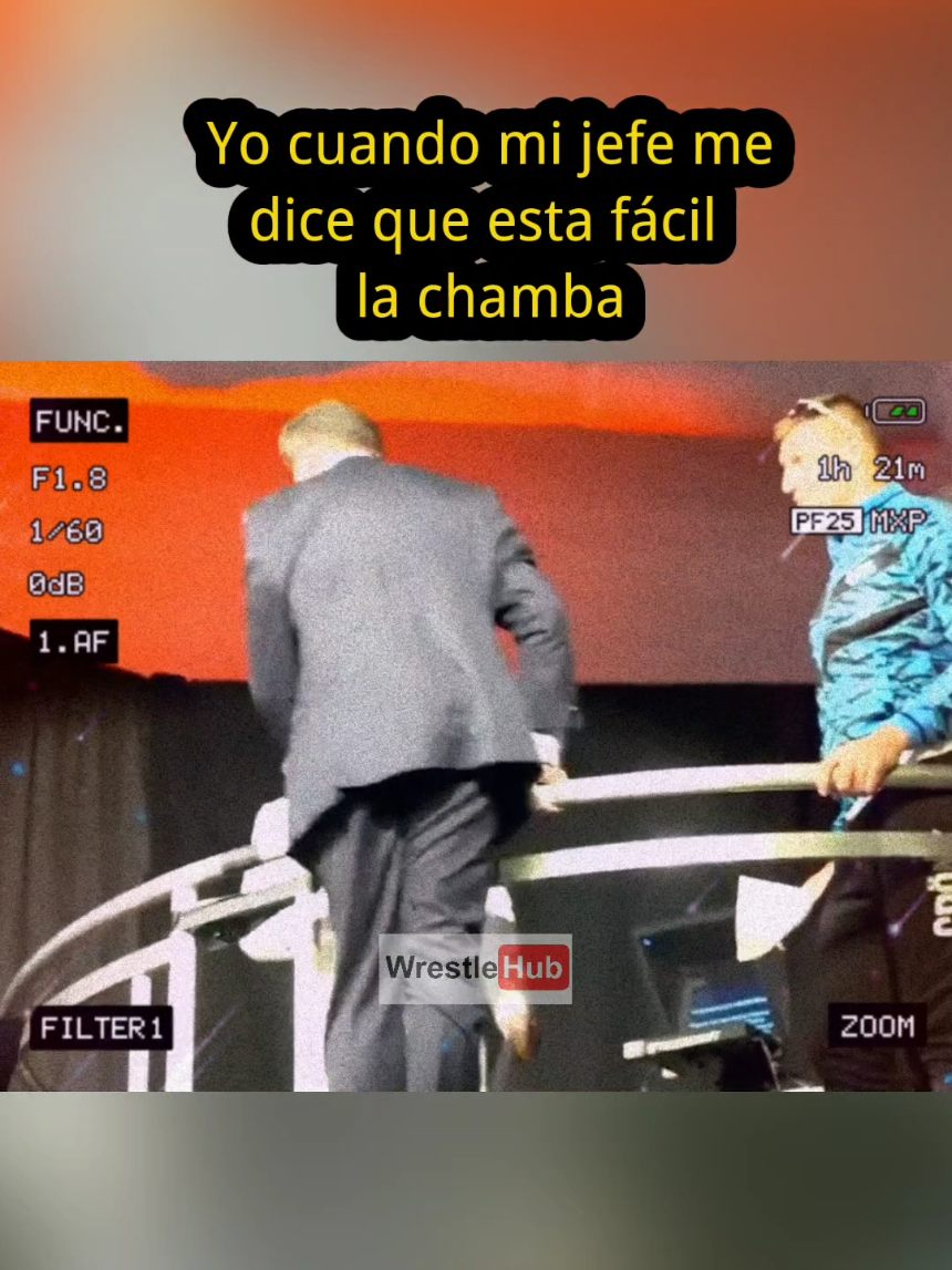 @WrestleHub