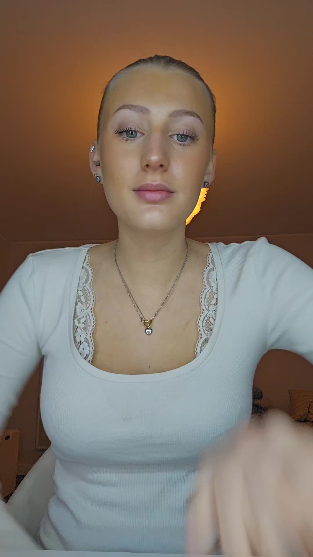 @𝑇𝑟𝑎𝑘𝑡𝑜𝑟𝑚𝑜𝑎