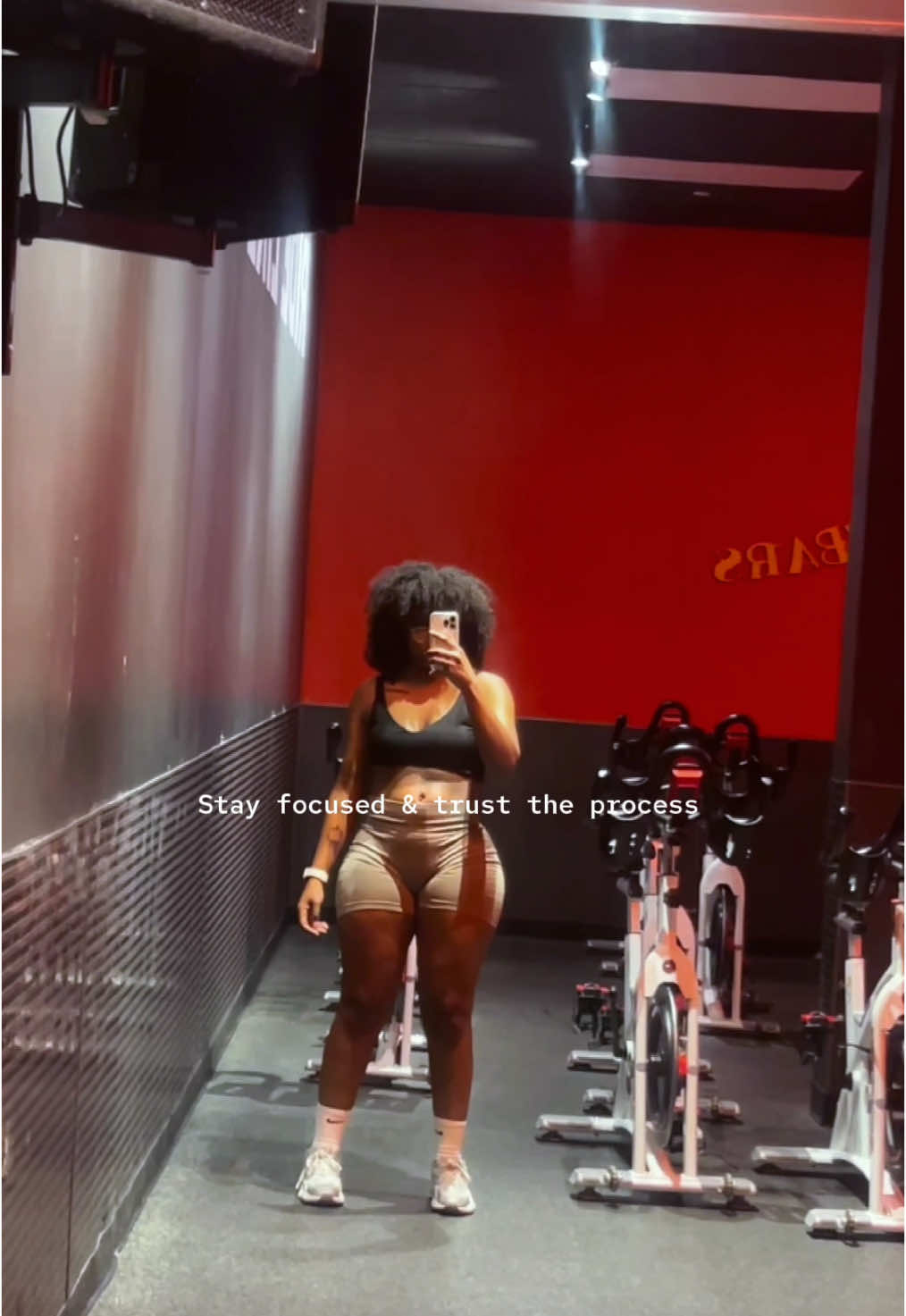 @arianna_cardoso
