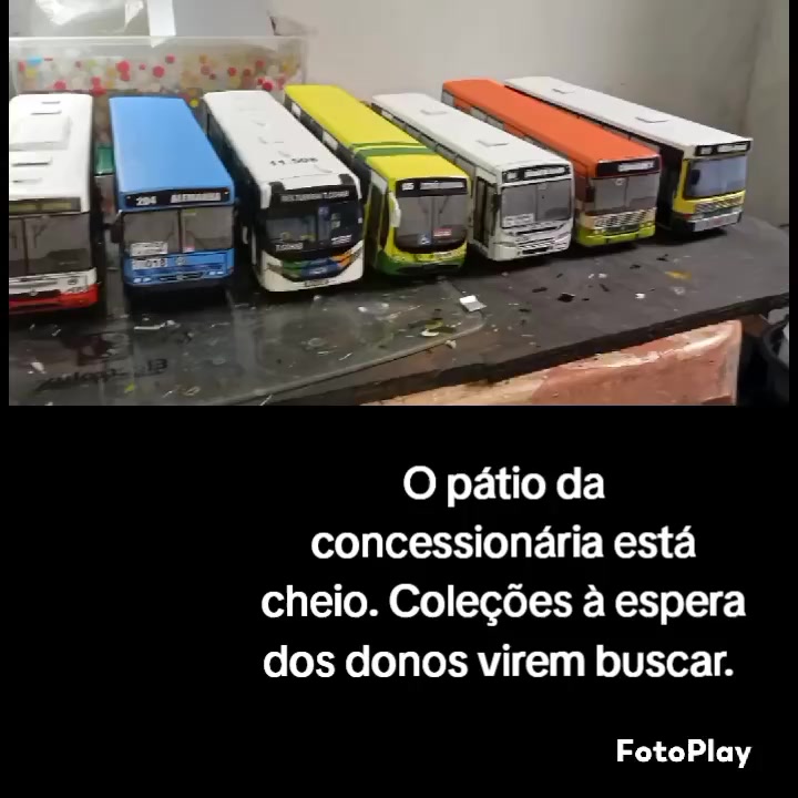 @Allf. Omnibus miniaturas