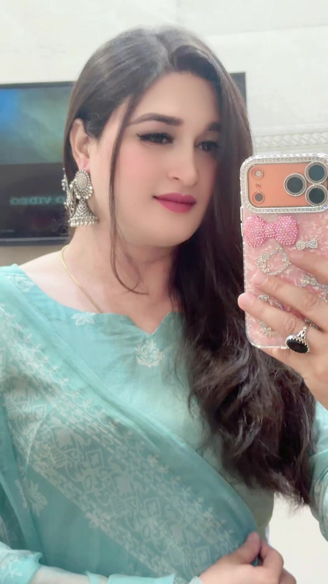@Miss Mardan