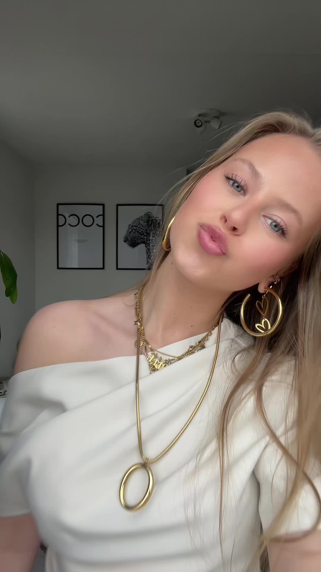 @𝐋𝐨𝐭𝐭𝐞⭑