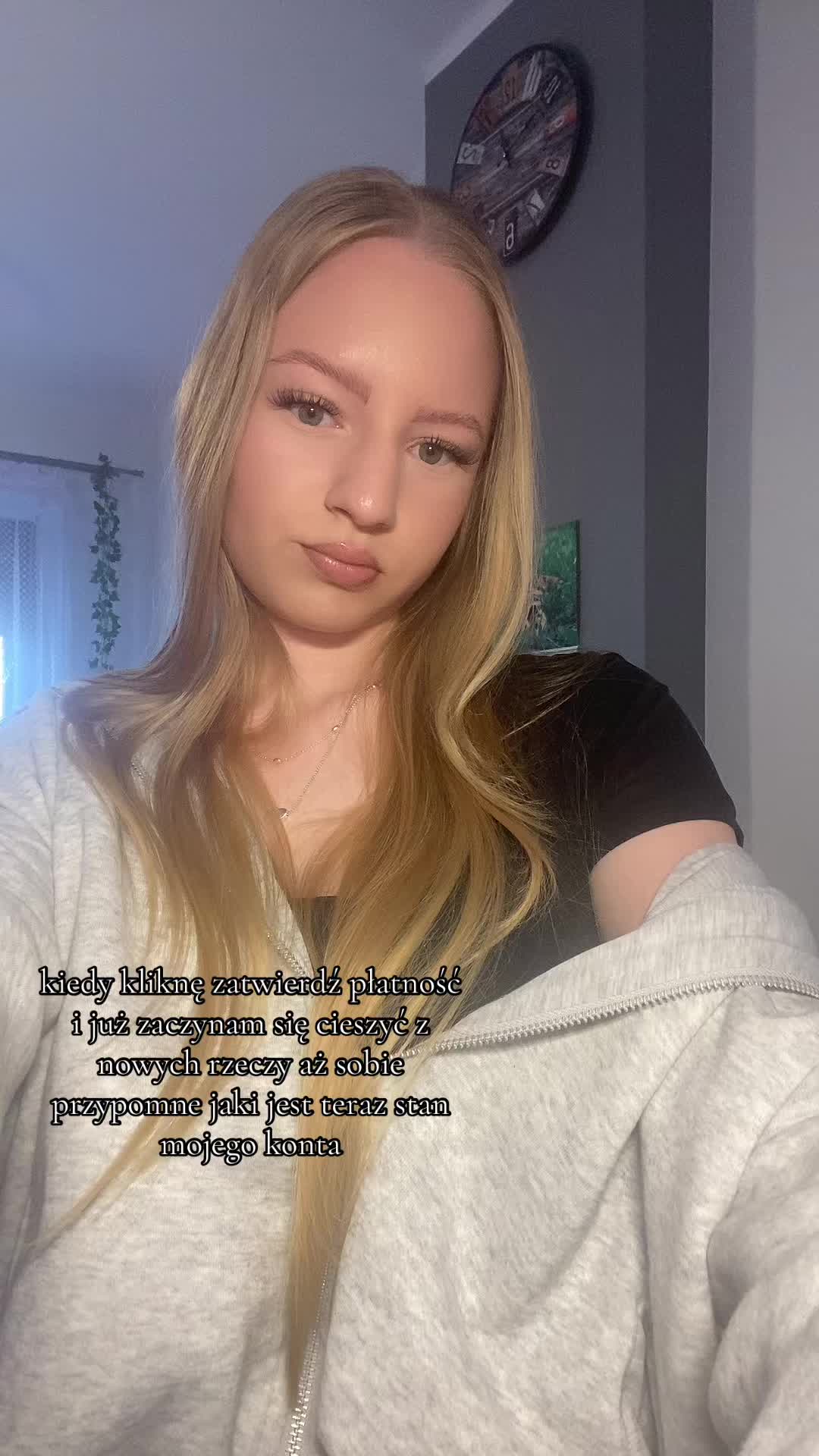 @𝑽𝒊𝒄𝒕𝒐𝒓𝒊𝒂💕𝑼𝑮𝑪💕