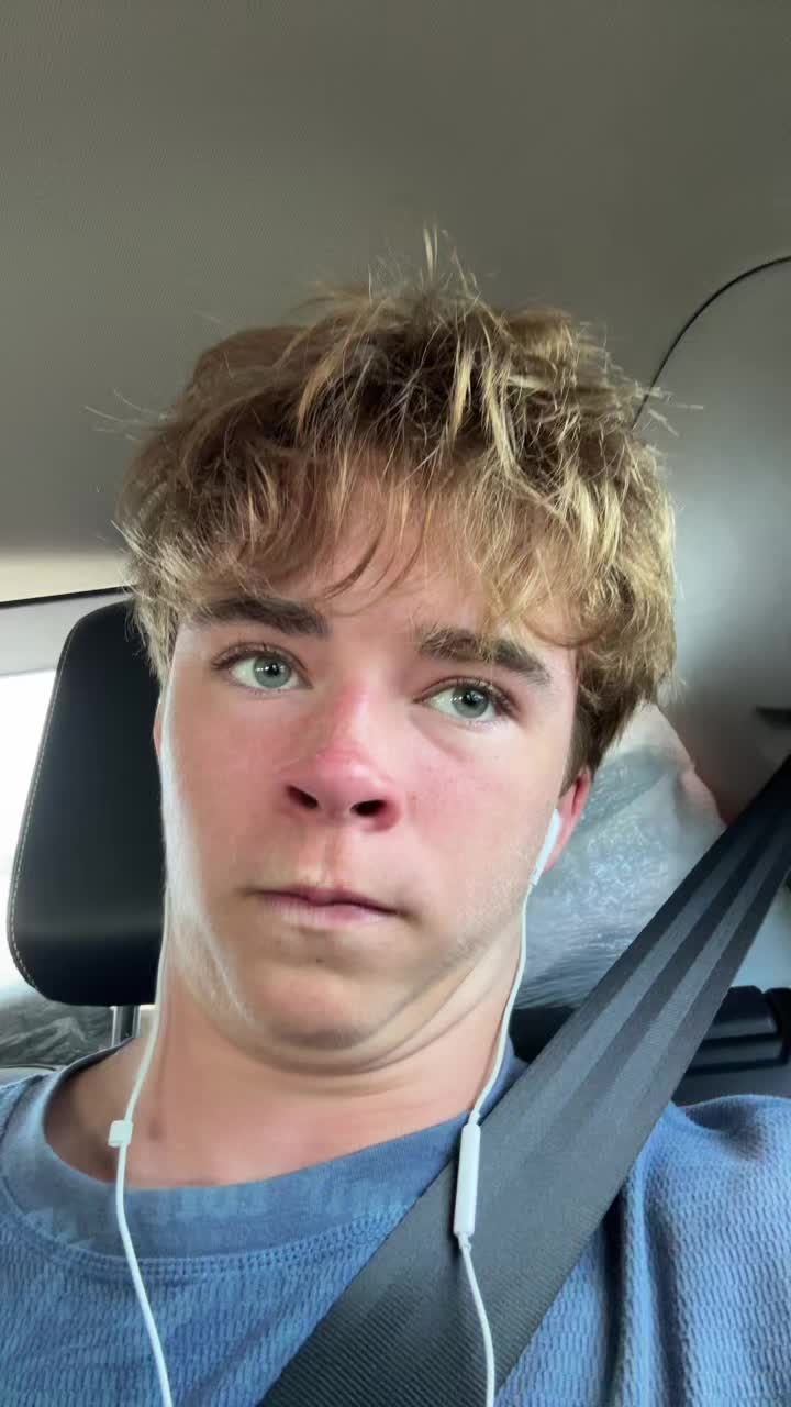 @️