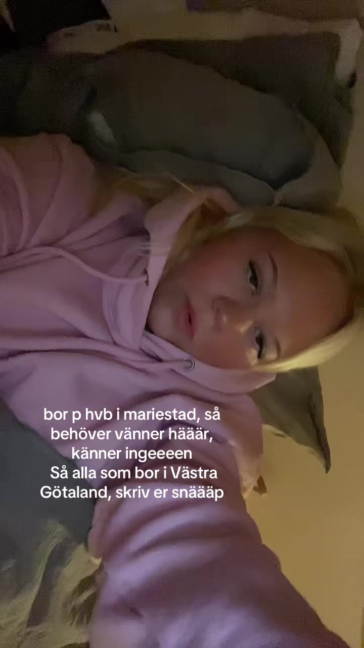 @Elsa 🎀