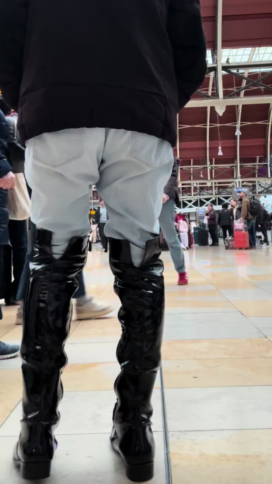 @Bootman