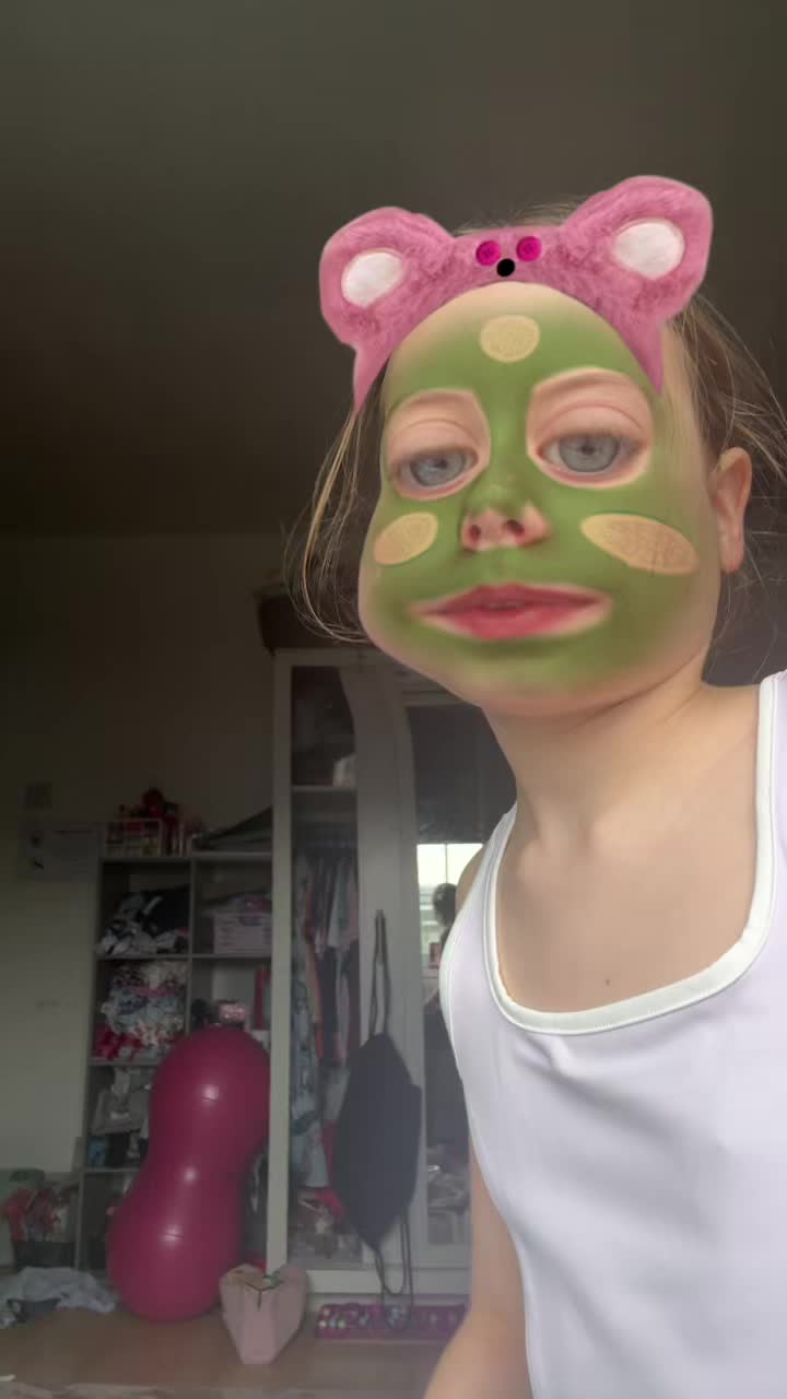 @Brook&paisleys random vids