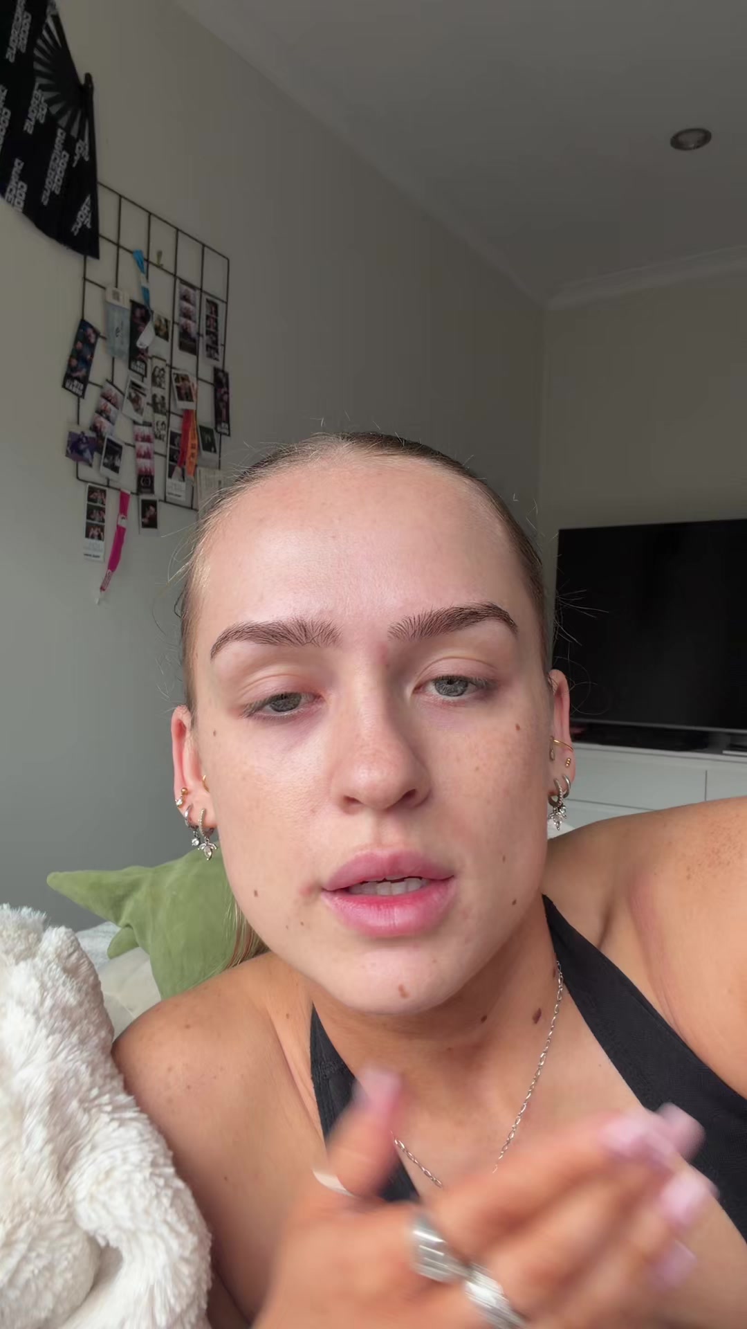 @Jade