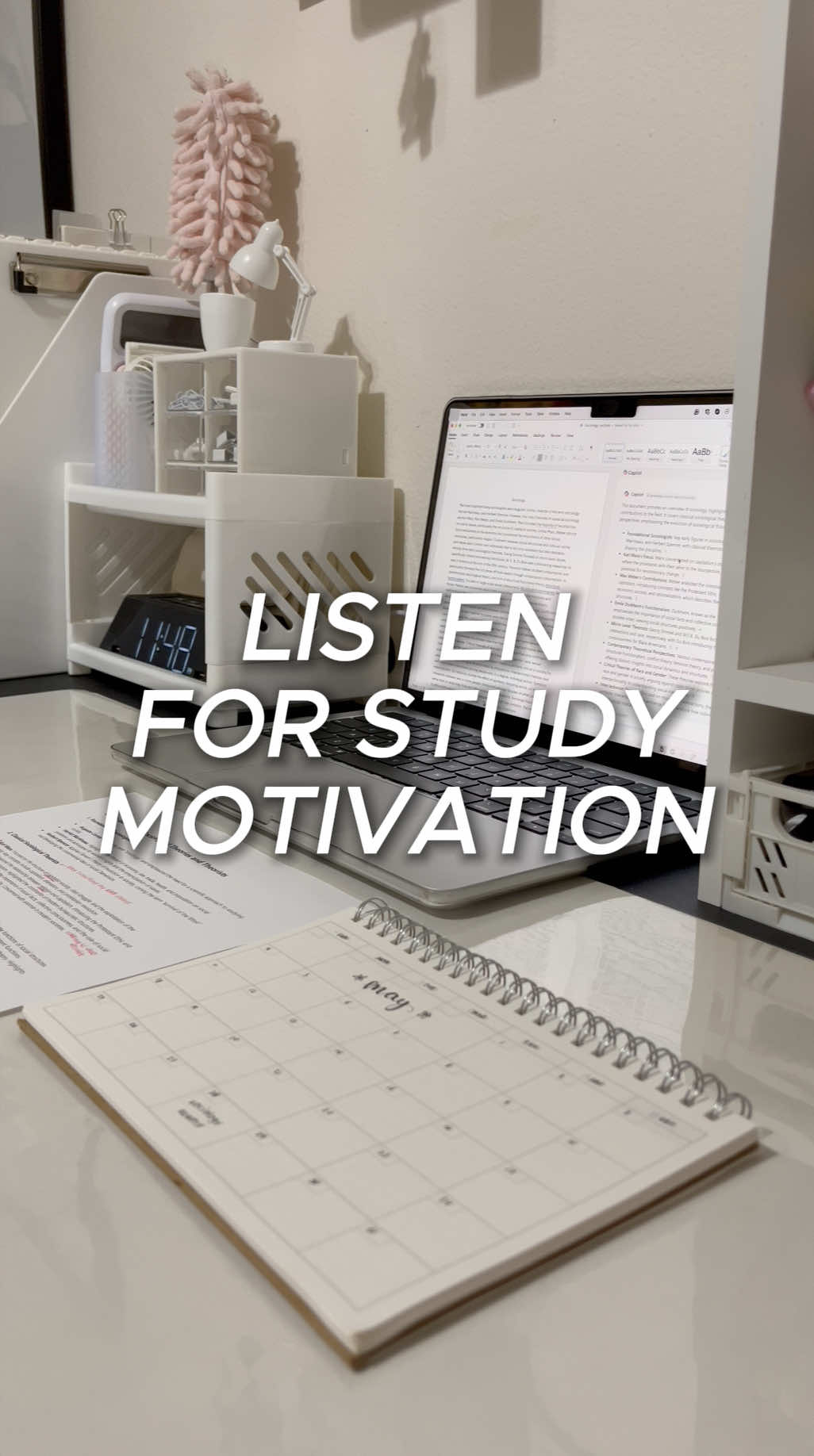 @liz&ensp;|&ensp;studytok&ensp;🎧📚