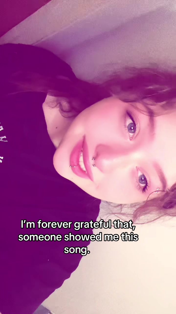 @☆ 𝓵𝓪𝓲𝓷𝓲𝓮 ☆