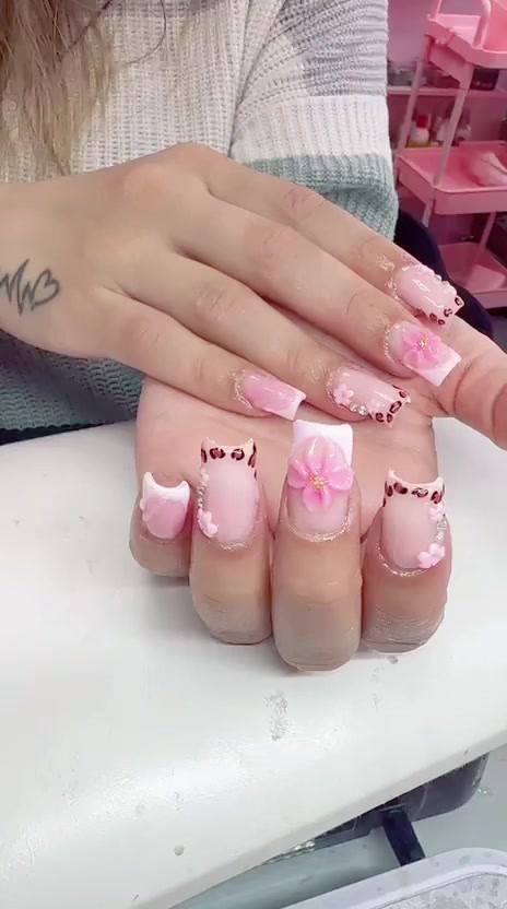 @Simz Aesthetics