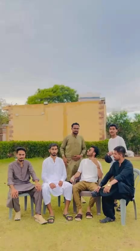 @- 𝓝𝓲𝓴𝓴𝓪 𝓚𝓱𝓪𝓷-~🚩