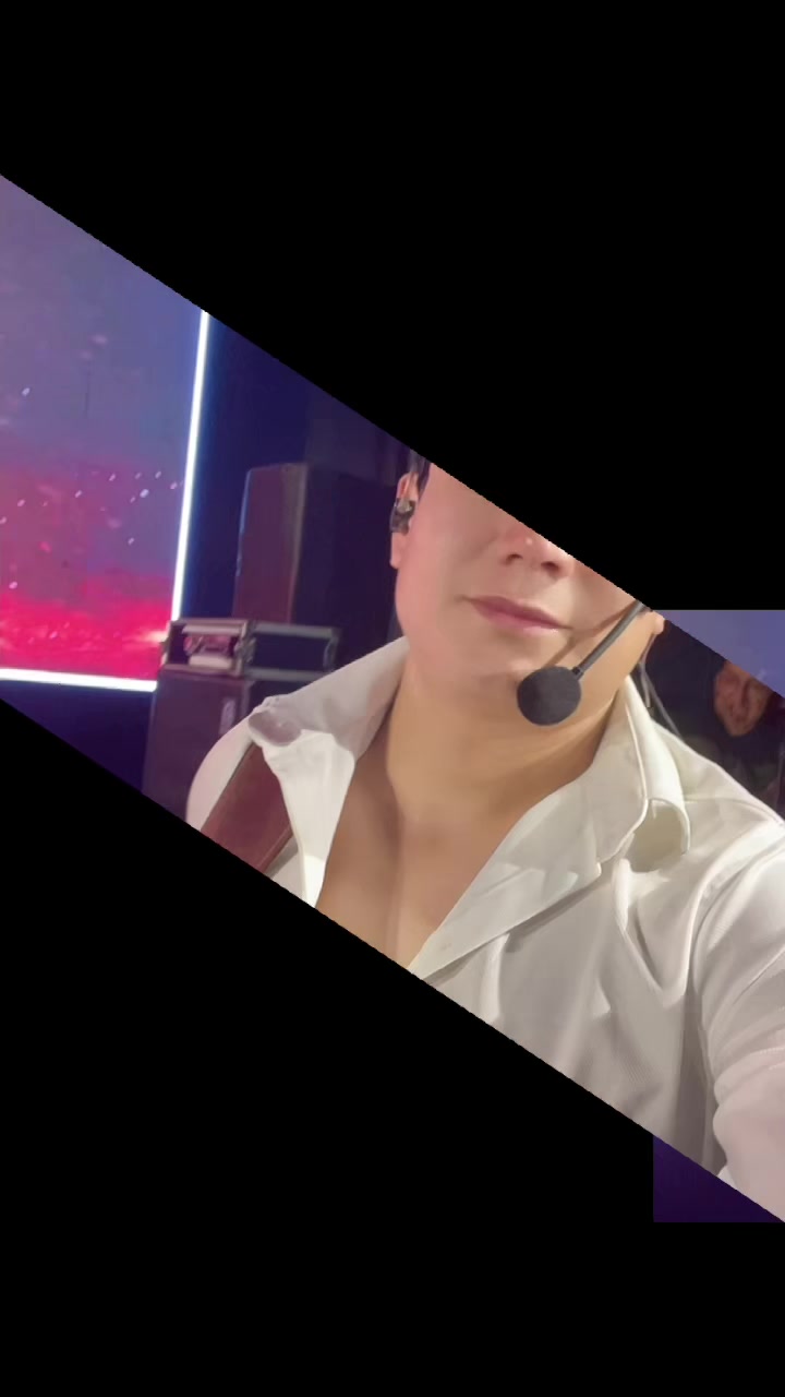 @ℙ𝕖𝕣𝕔𝕪 𝕄𝕖𝕟𝕕𝕠𝕫𝕒 🎸