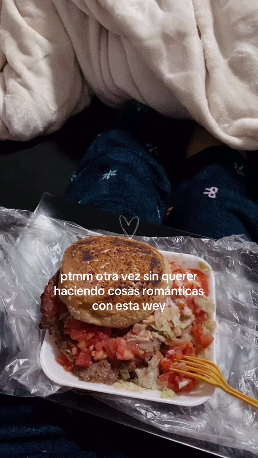 @𝒴