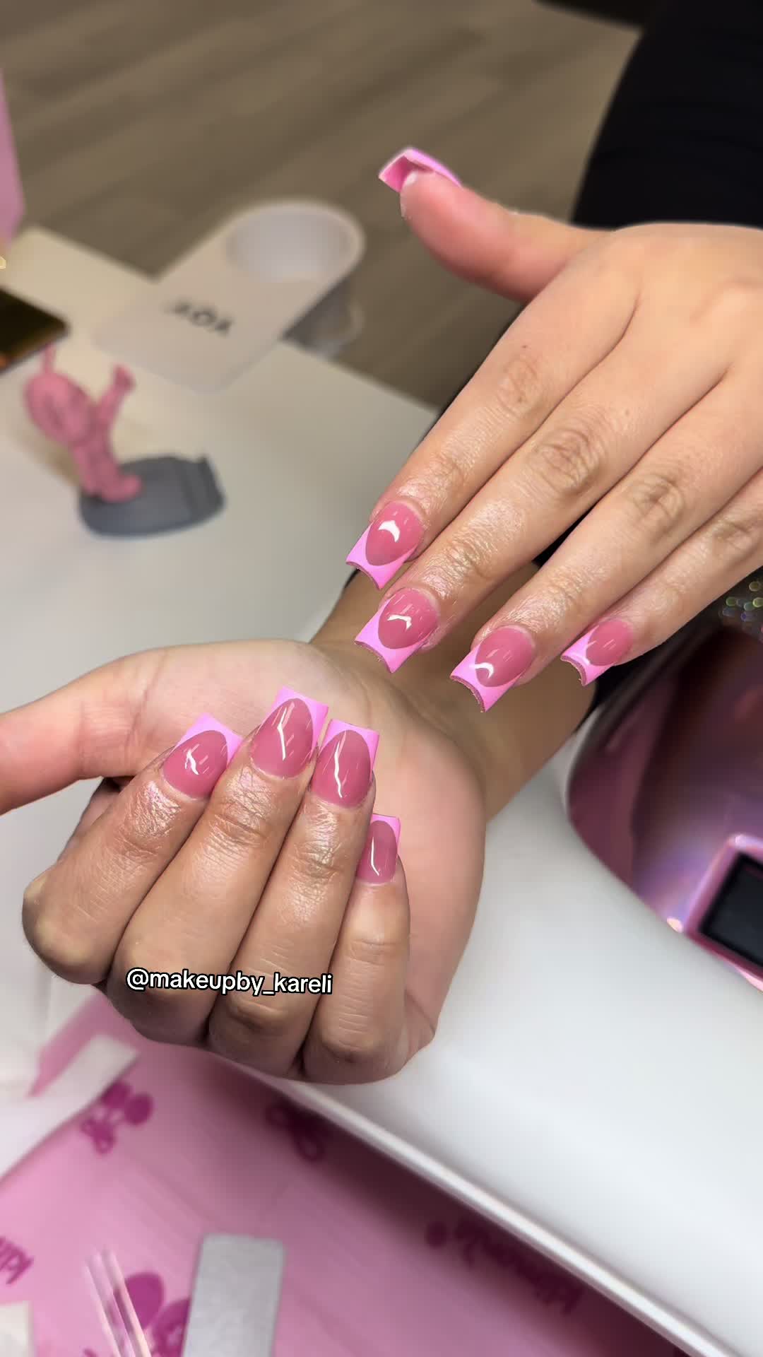 @Makeupby_kareli