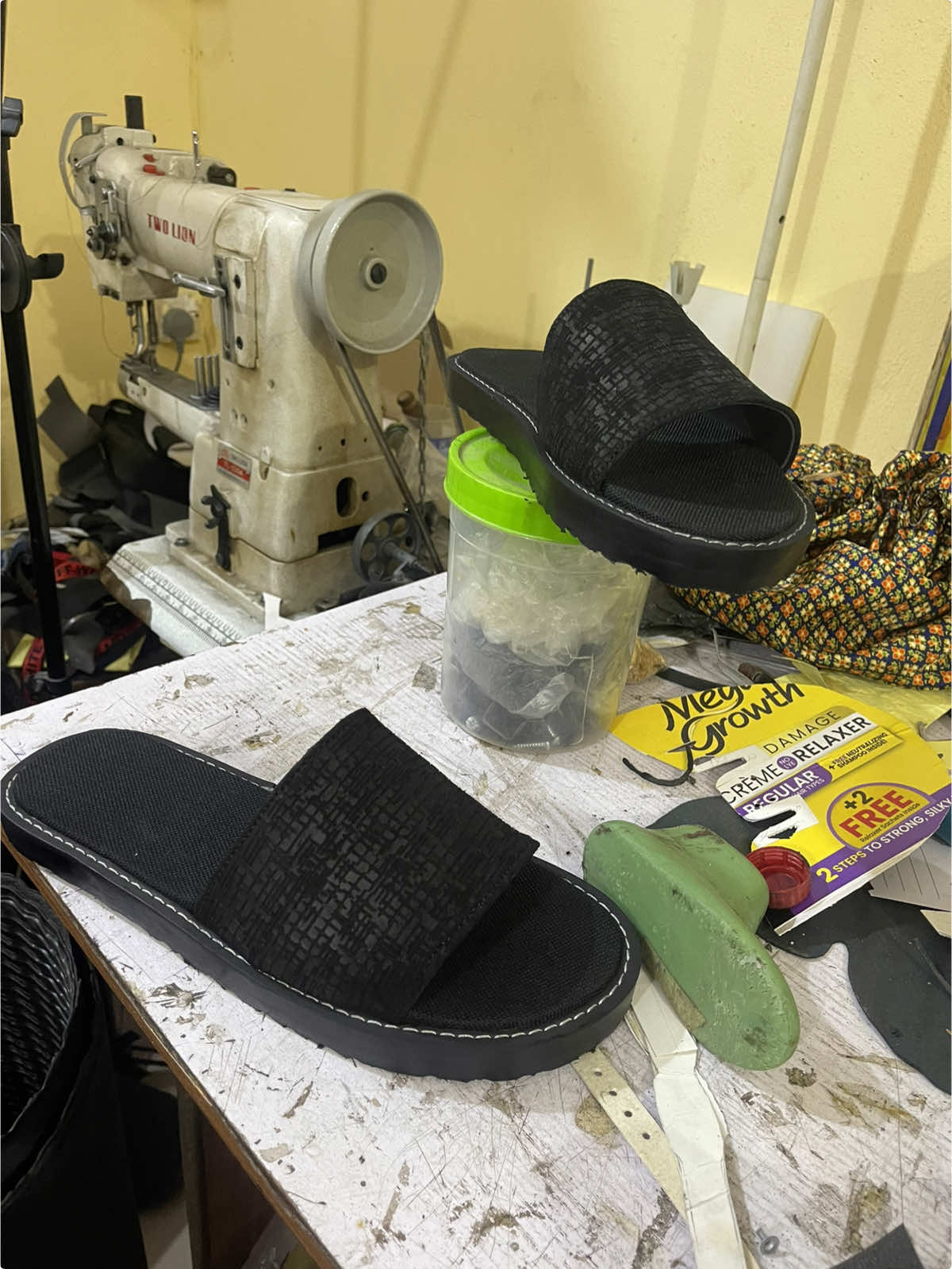 @UNIQUE HANDMADE SHOE AND BAGS