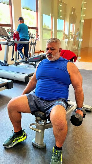 @ADRIAN  S&Uacute;PER OSO