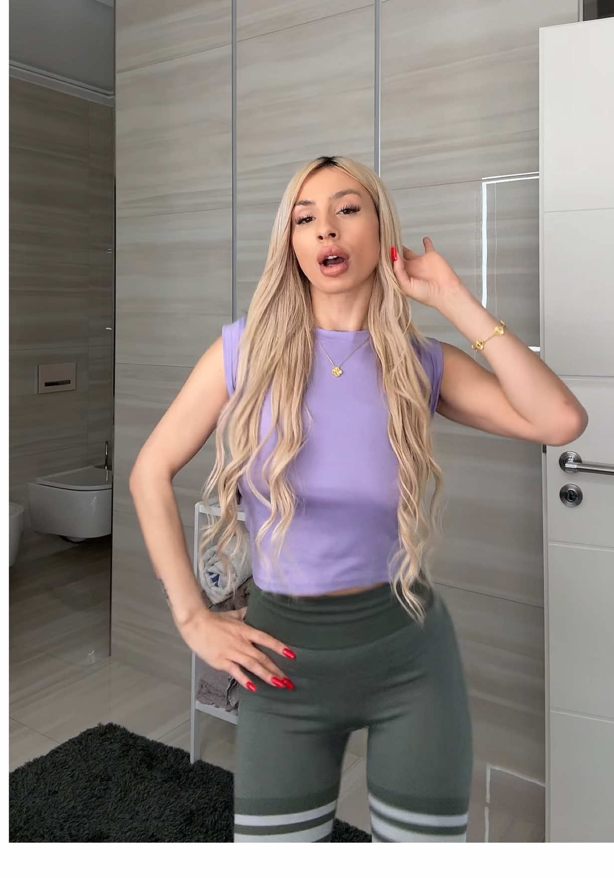 @Vazzzle