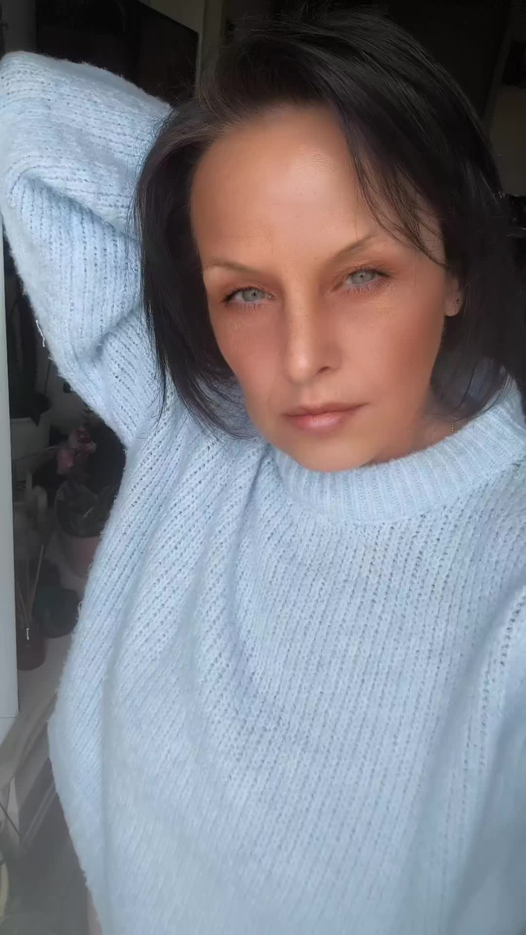 @Holli