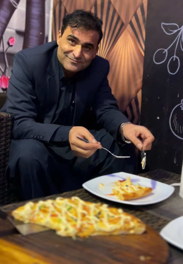 @Raza Pizza