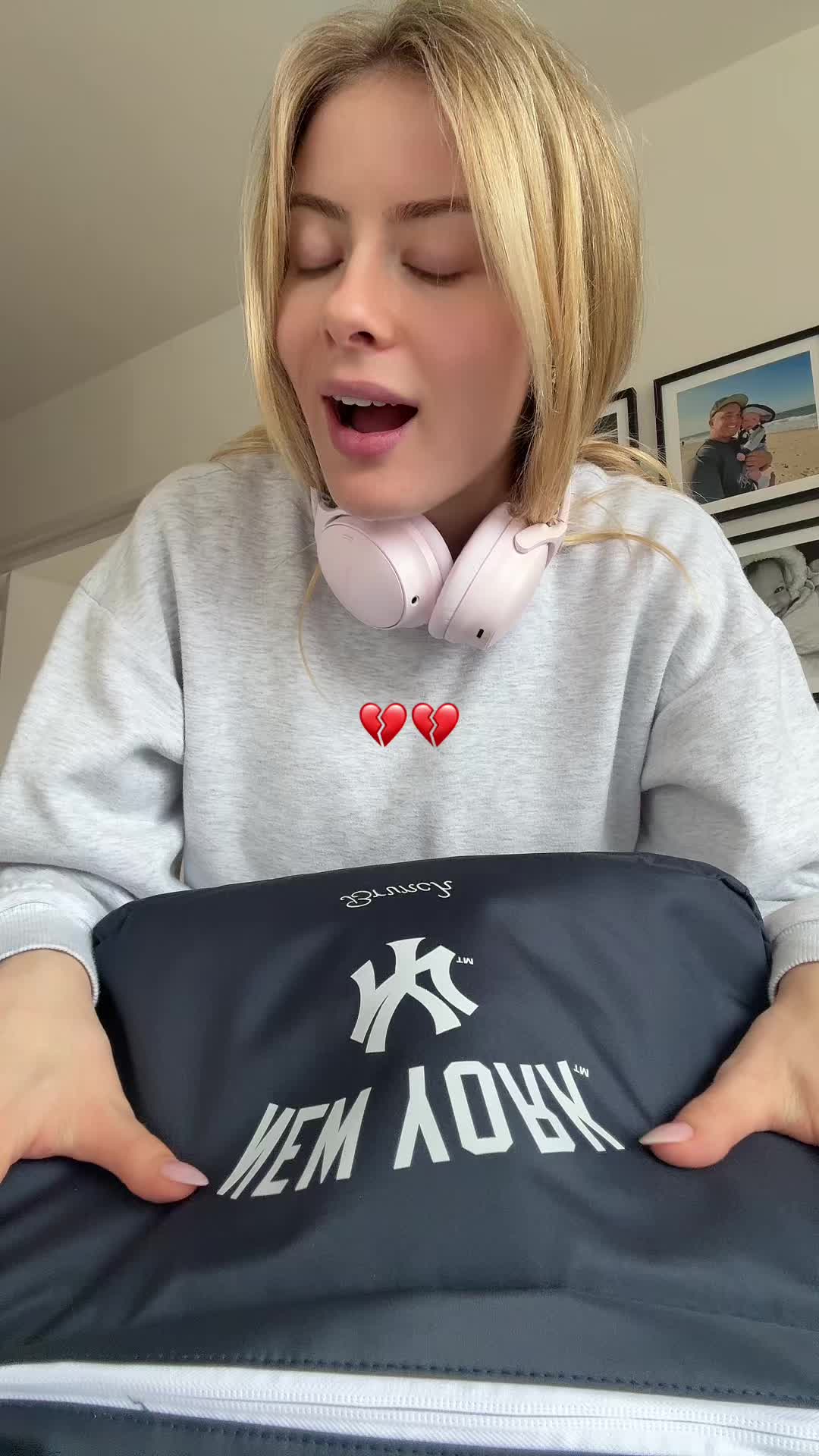 @Mia Cara