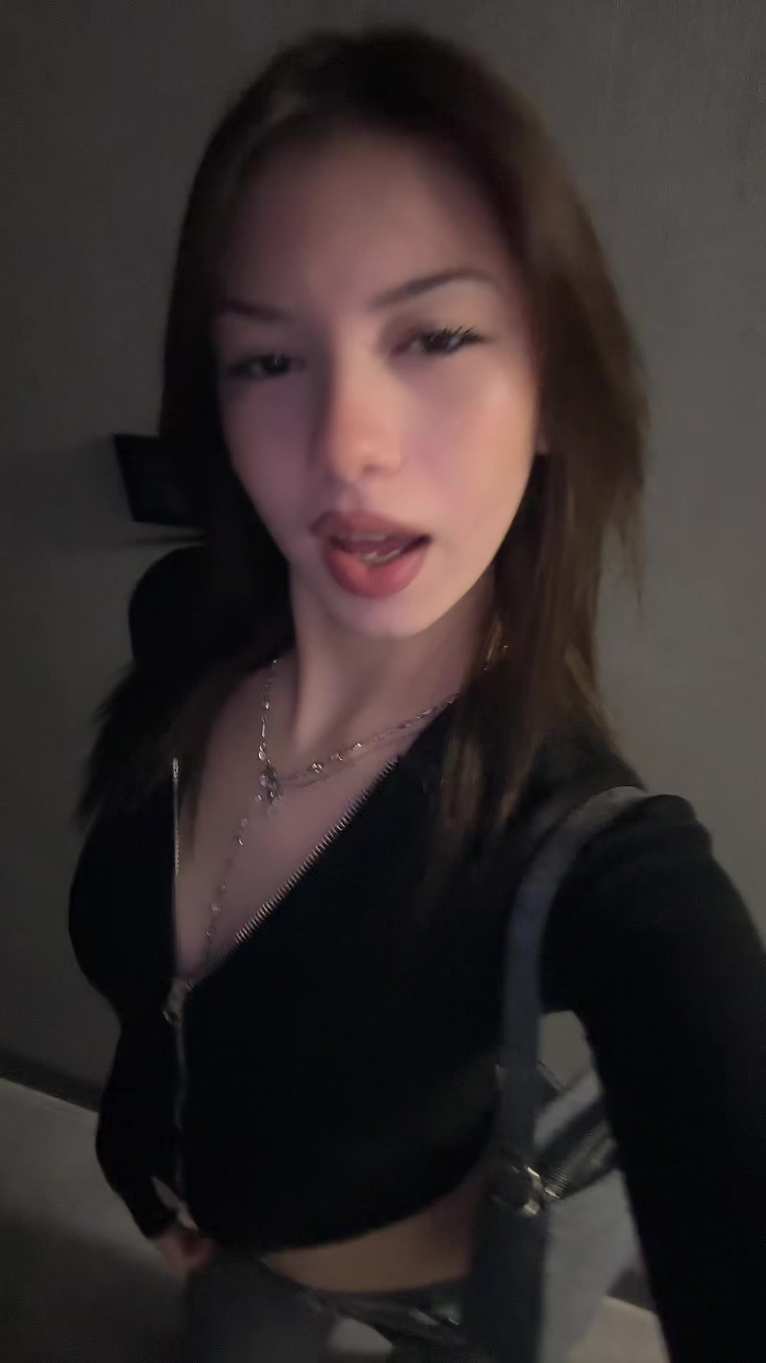 @ela