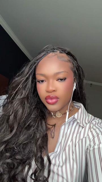 @Ezinne🫧