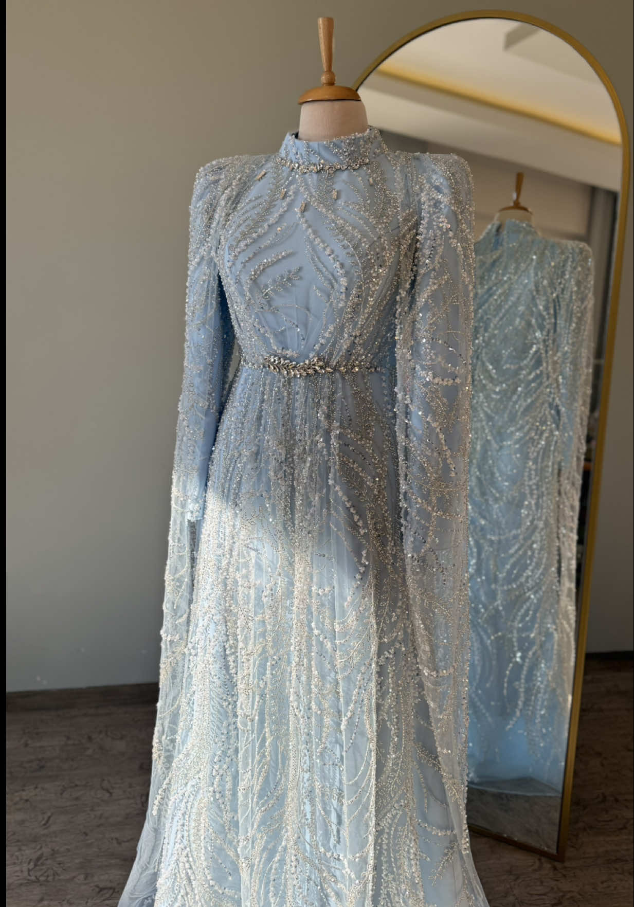 @Hazem Rental Dress